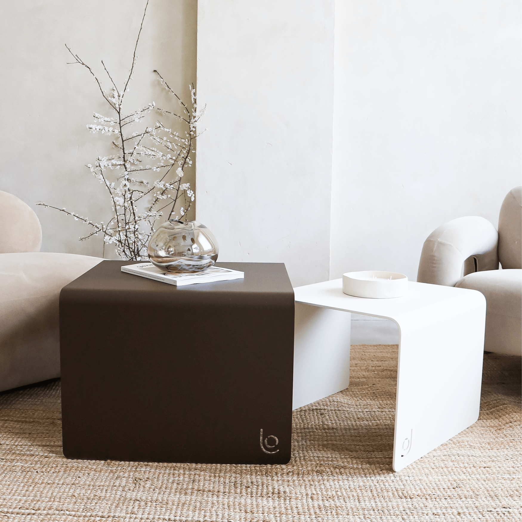 The Lofalo Classic White Coffee Table Shop High-end metal furniture 